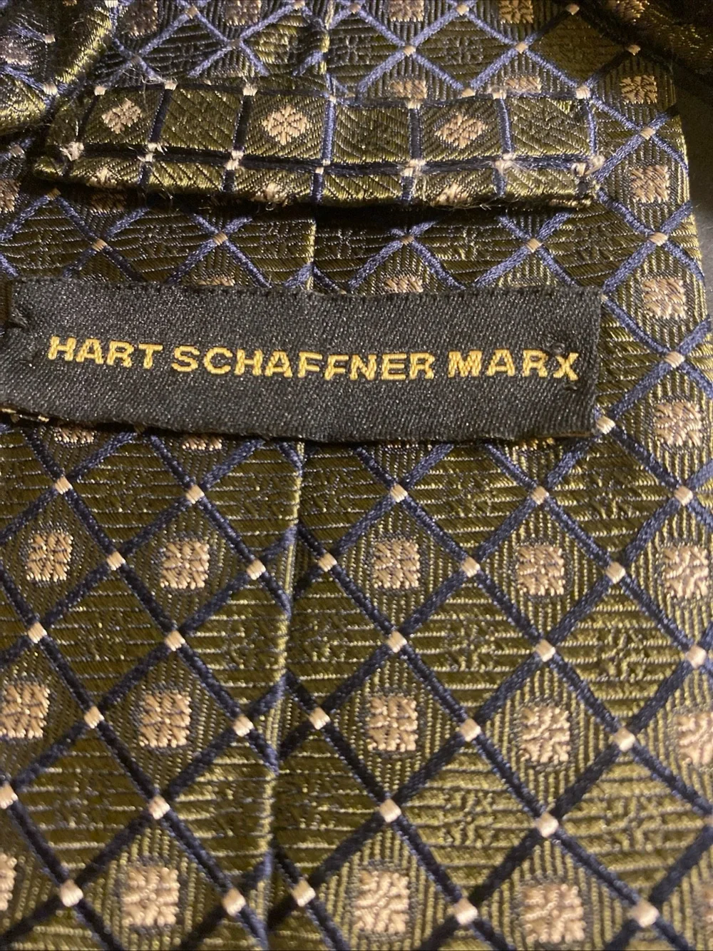Hart Schaffner Marx hart schaffner